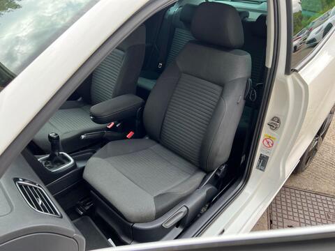 Volkswagen Polo view 12