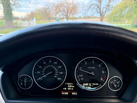 BMW 3 Series view 29