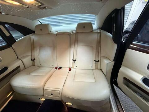 Rolls-Royce Ghost view 23