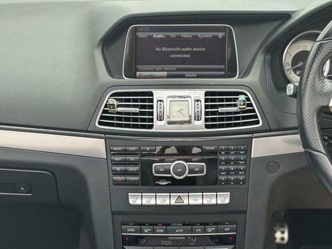 Mercedes-Benz E Class view 69