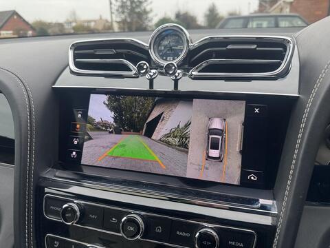 Bentley Bentayga view 11