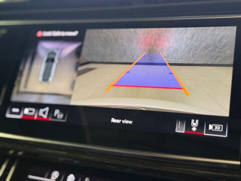 Audi SQ7 view 81