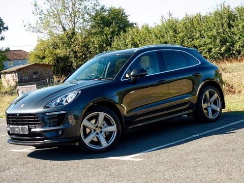 Porsche Macan view 5