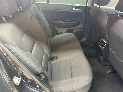Kia Sportage view 18