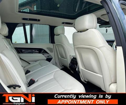 Land Rover Range Rover view 22