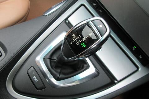 BMW 6 Series view 21