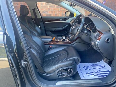 Audi A8 view 17