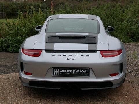 Porsche 911 view 47