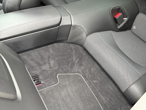 Porsche 911 view 56