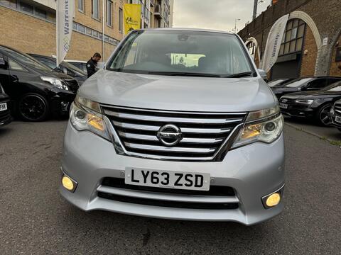 Nissan Serena view 3