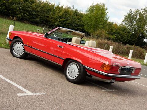 Mercedes-Benz SL view 14