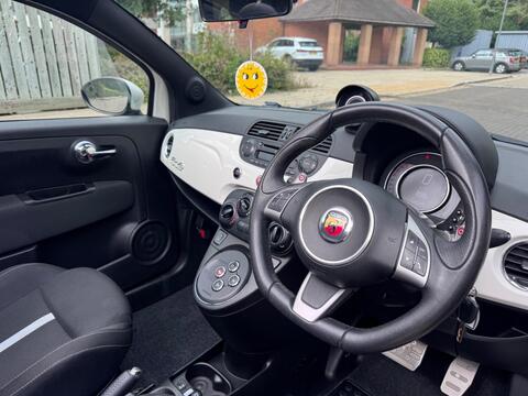 Abarth 500C view 21