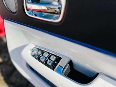 Rolls-Royce Dawn view 48