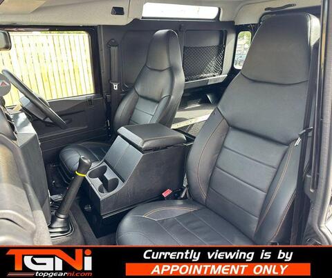 Land Rover Defender view 13