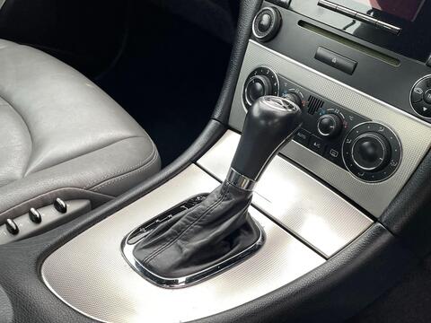 Mercedes-Benz CLK view 37