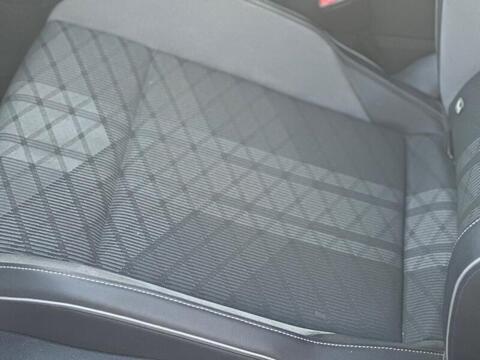 Volkswagen Golf view 36
