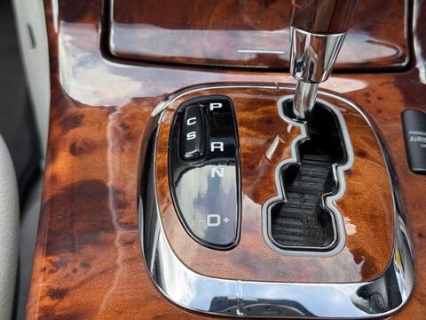 Mercedes-Benz CL view 11