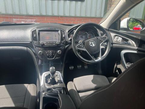 Vauxhall Insignia view 21