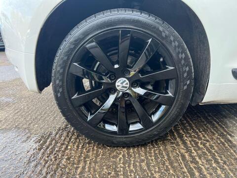 Volkswagen Scirocco view 20