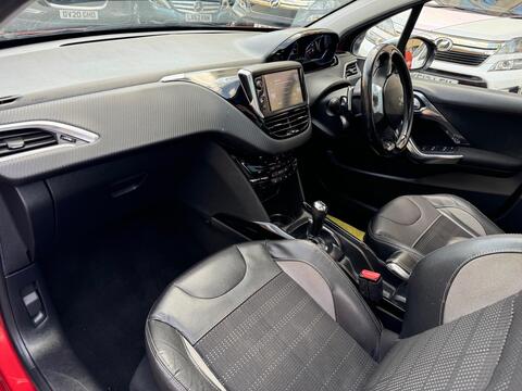 Peugeot 2008 view 14