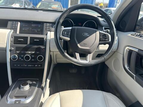 Land Rover Discovery Sport view 9