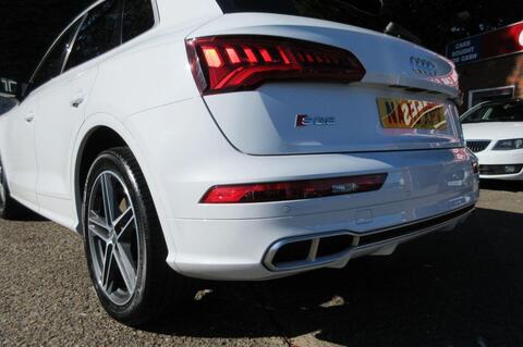 Audi SQ5 view 51