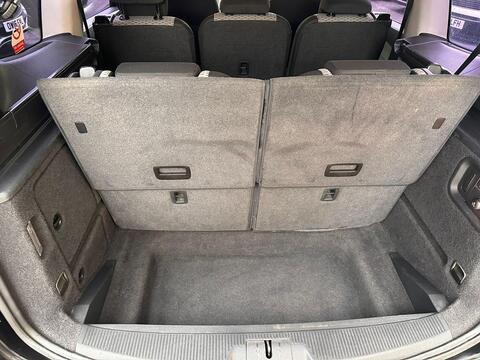 Volkswagen Sharan view 26