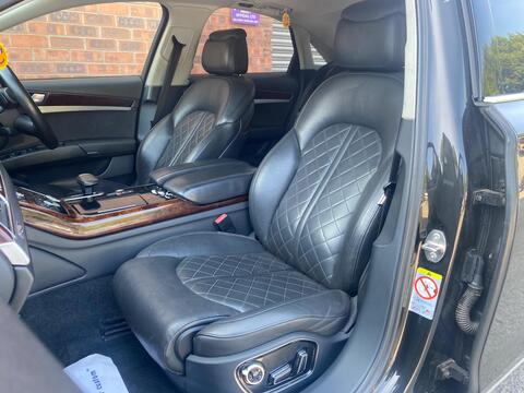 Audi A8 view 44