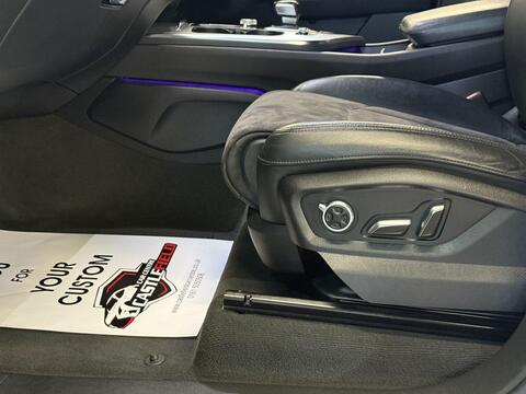 Audi Q7 view 20