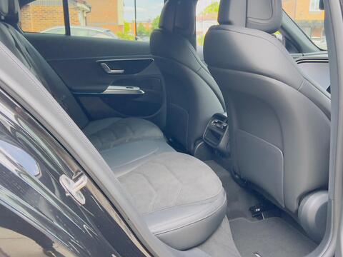 Mercedes-Benz E Class view 39