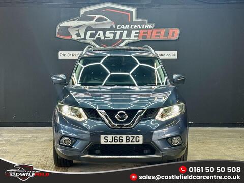Nissan X-Trail view 2