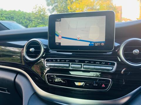 Mercedes-Benz V-Class view 56