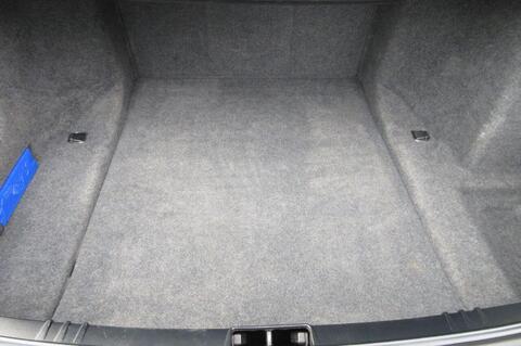 BMW 6 Series view 33