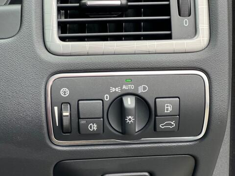 Volvo XC70 view 60