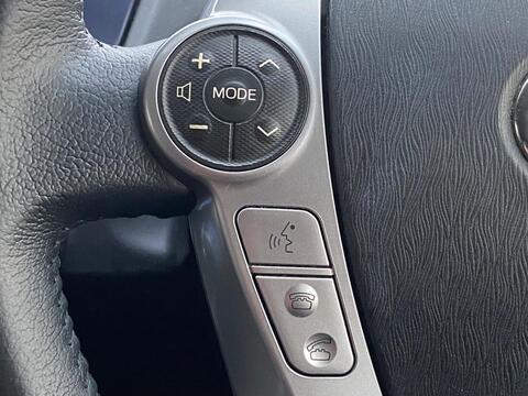 Toyota Prius+ view 24