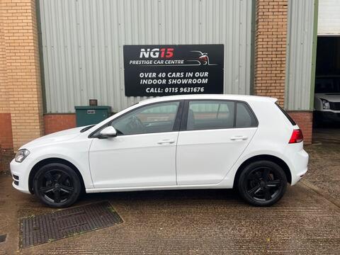 Volkswagen Golf view 5