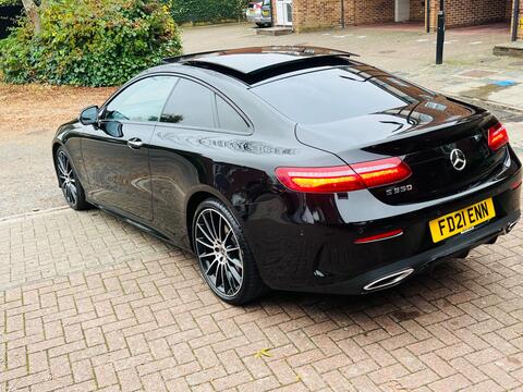 Mercedes-Benz E Class view 27