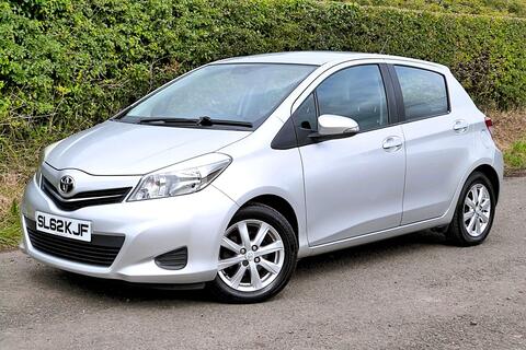 Toyota Yaris view 2