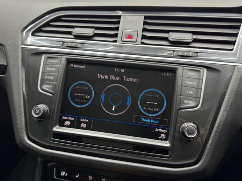 Volkswagen Tiguan view 14