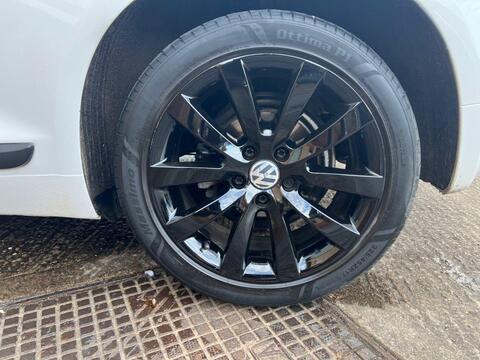 Volkswagen Scirocco view 24