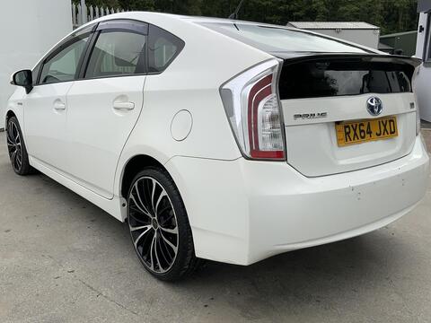 Toyota Prius view 6