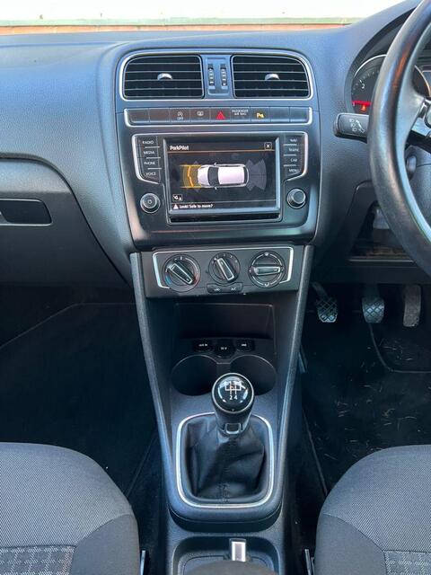 Volkswagen Polo view 20