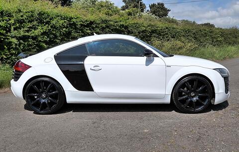 Audi TT view 6