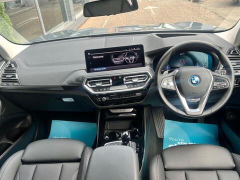BMW X3 view 23