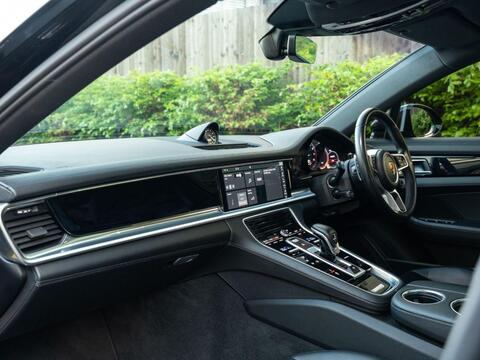 Porsche Panamera view 11