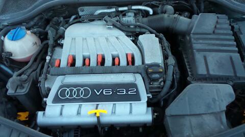 Audi TT view 29