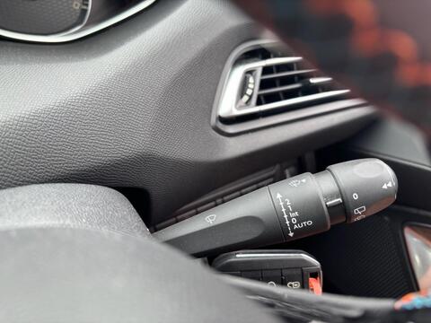 Peugeot 308 view 41