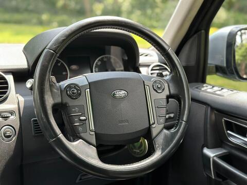 Land Rover Discovery view 13