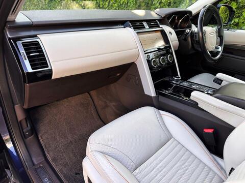 Land Rover Discovery view 9
