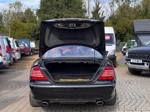 Mercedes-Benz CL view 30